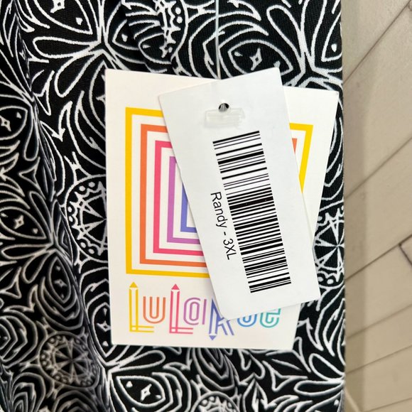 NWT LuLaRoe Randy Black White Gray 3/4 Sleeve Geometric Top Tee T-Shirt 3X NEW - Picture 5 of 7